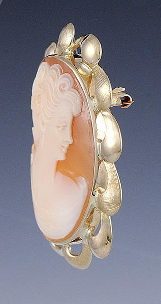 Mid 1900s 14k Yellow Gold Hand Carved Cameo Brooch Pin Pendant