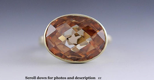 Cute 14K Gold & Yellow Stone Art Ring Star Design Size 6.75