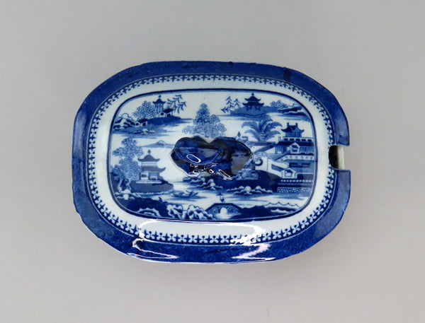 Nankin Nanking English-Made Small Porcelain Covered Gravy Tureen c 1825