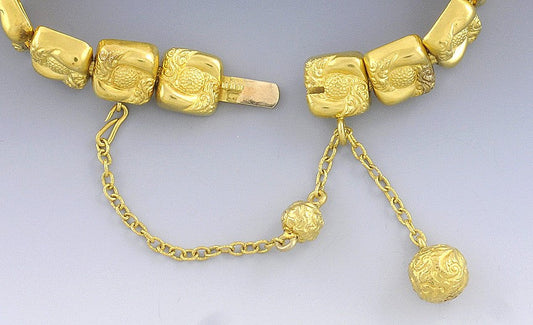 Lovely c1870s American Victorian 14k Gold Chased Floral Rosette Bracelet