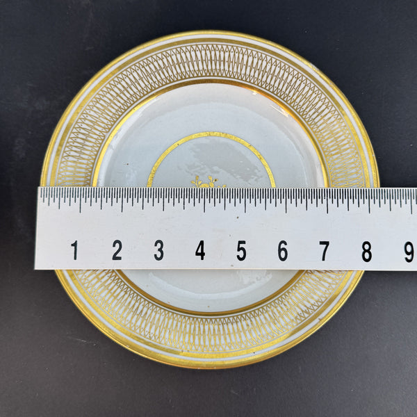 Nice Pair c1790-1820 English Georgian Gold White Porcelain 8.25" Plates