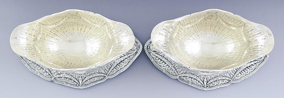 Antique c1900 Pair German 800 Silver Double Spout Sauce Gravy Boats Underplates