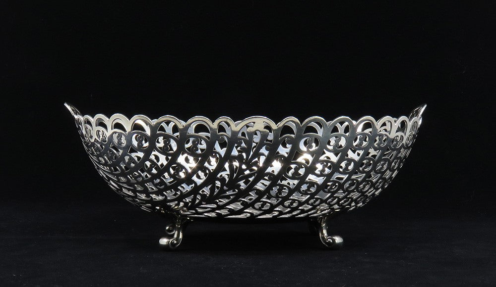 Fine 1888 Howard Co Sterling Silver Heavy Openwork Scroll Foot Bowl Basket