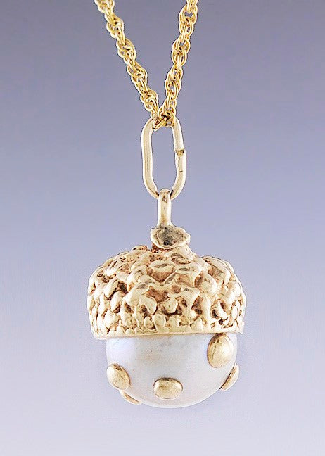 Lovely 14k Yellow Gold Pearl Oak Seed Acorn Pendant Charm