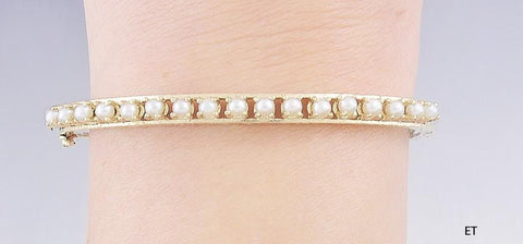 Beautiful Vintage 14k Gold & Pearl Engraved Bangle Bracelet