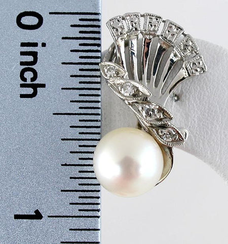 Charming 14k White Gold Diamond & Pearl Earrings