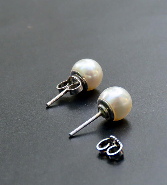 Elegant Pair 14k White Gold ~7.3mm Pearl Stud Earrings