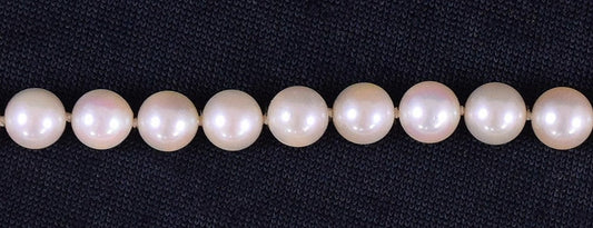 Long Beautiful Necklace of White Cultured Pearls w/ 10k White Gold Clasp 26.75"