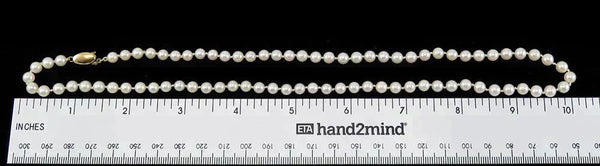 Wonderful Quality Knotted Strand of Pearls Necklace 14K Yellow Gold Clasp