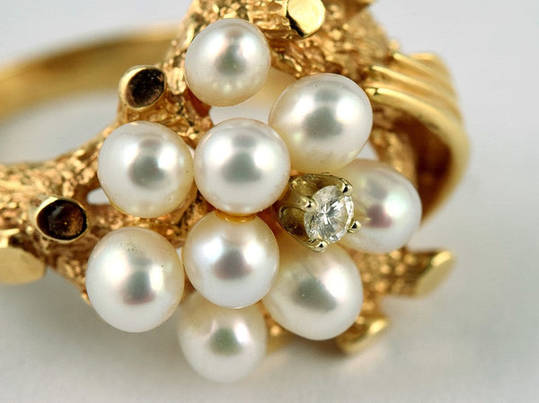 Elegant 14K Yellow Gold Pearl Ring w/Diamond and Nine Pearls, Size 5