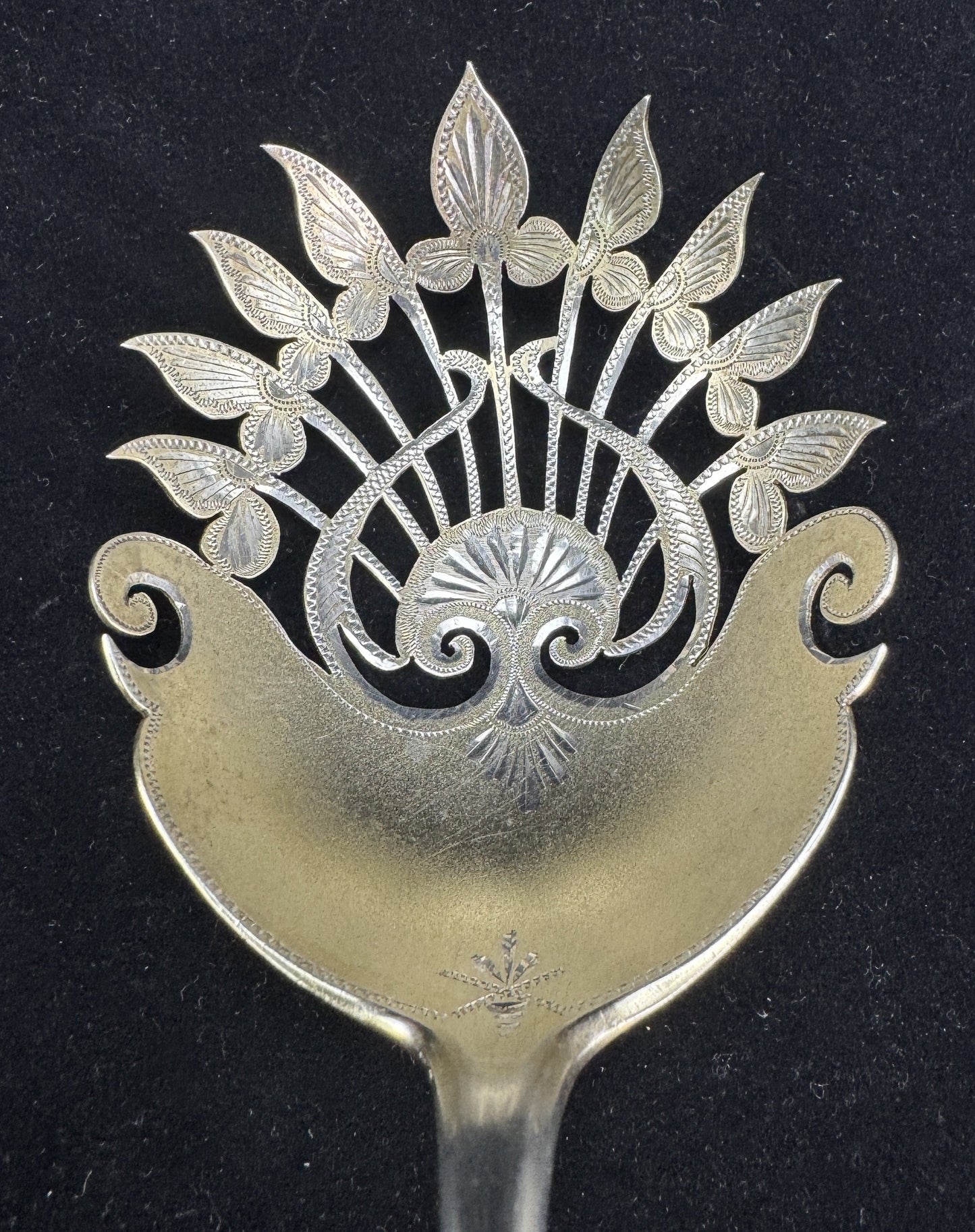 Superb Knowles Sterling Silver Pasta Server circa 1880