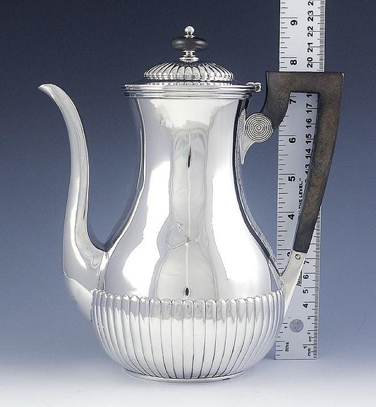 Antique c1880 Bigelow Kennard American Sterling Silver Coffeepot Teapot 8 3/4"