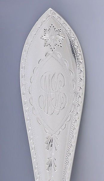 Durgin Sterling Silver Bright Cut Engraved Irish Star Cake Pie Server 9 1/4"