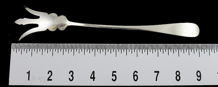 Antique Repousse Stieff Rose Flower Sterling Silver Lettuce Serving Fork