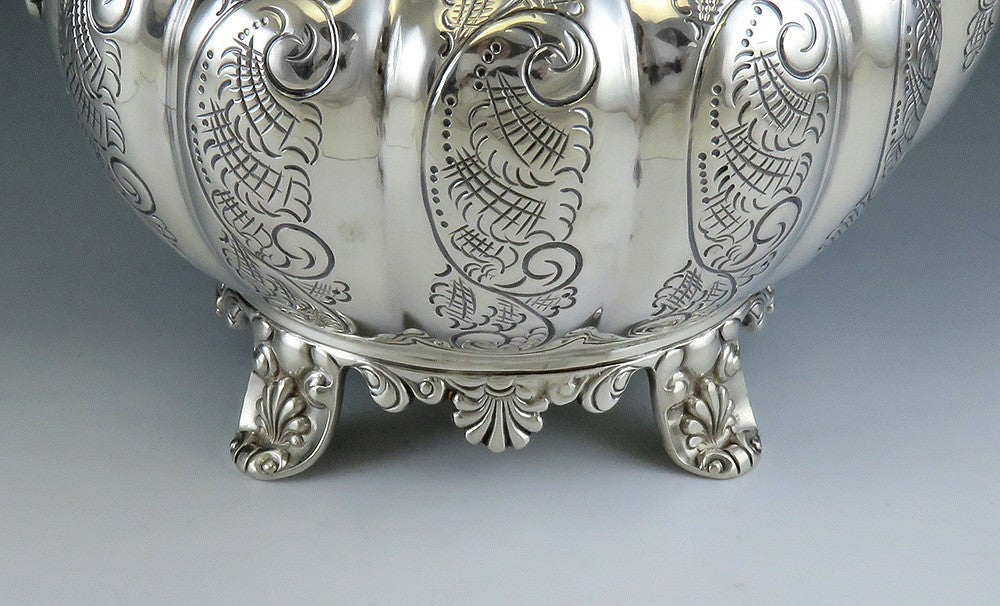 Vintage English 1956 Viner's Ltd Hand Chased Tea or Coffee Pot 9 1/2"