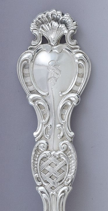 Great Pair Durgin Sterling Silver Regent Place / Dessert Oval Soup Spoons S Mono