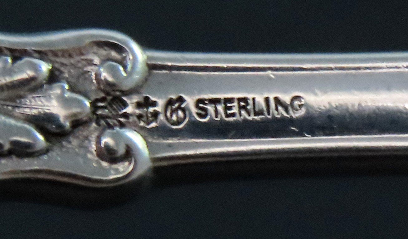 Fancy Gorham Imperial Chrysanthemum Sterling Silver Small Serving Fork 5 5/8"