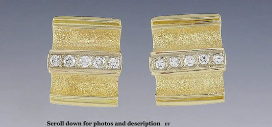 Exquisite Pair 14k Gold & Diamond Earrings Interesting Design