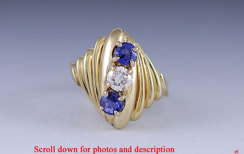 Vibrant High Quality 14K Yellow Gold Blue Sapphire and Diamond Ring Size 6