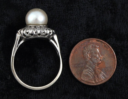 Vintage Pearl Diamond and 14K White Gold Size 9