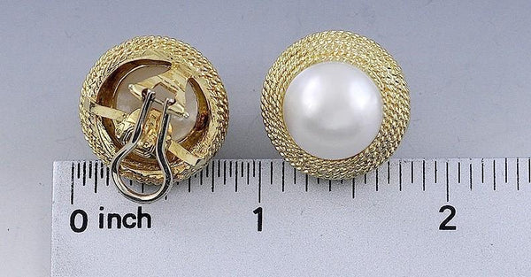 Elegant 18k Yellow Gold & Mabe Pearl Earrings with Rope Twist Setting