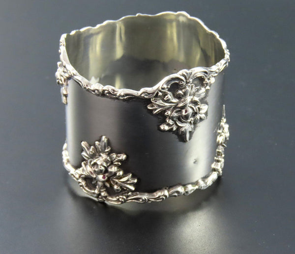 Lovely Antique Gorham Sterling Silver Floral Rose Napkin Ring No Monos