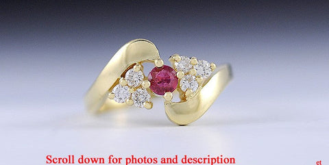 Stunning 18K Yellow Gold Red Ruby and Diamond Ring Size 4.25