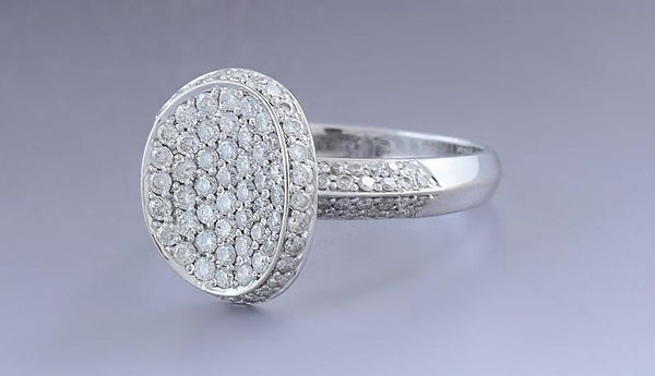 Dazzling 18k White Gold & 1.56ct Diamond Studded Oval Ring