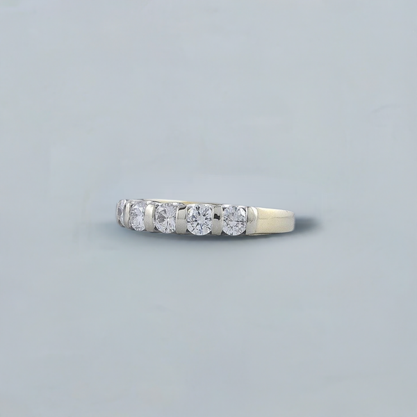 Stunning .60CT Diamond 14K Yellow Gold Ring 5 Stone Anniversary Band Size 6.75