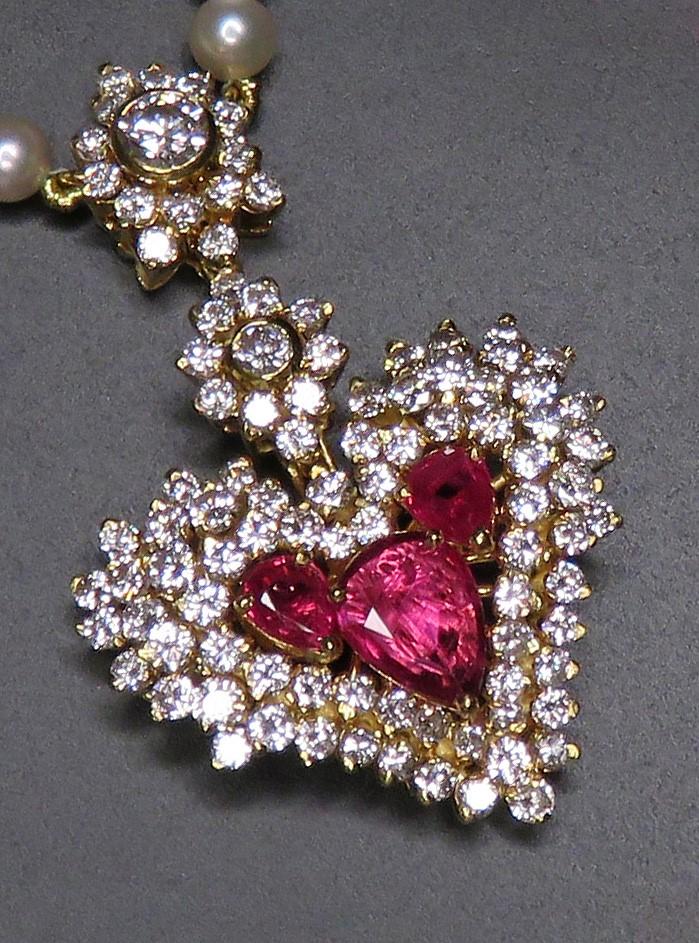 Finest Quality Italian 18K Yellow Gold Diamond Ruby Pearl Heart Pendant Necklace