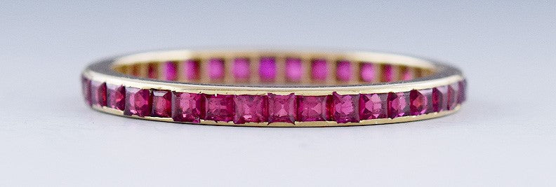 Elegant 14k Gold Synth Ruby Eternity Band Ring sz 8