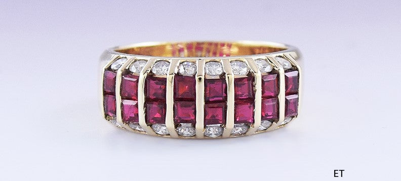 Stunning 18k Gold ~1ct Ruby & ~.5ct Diamond Ring sz 7 1/2