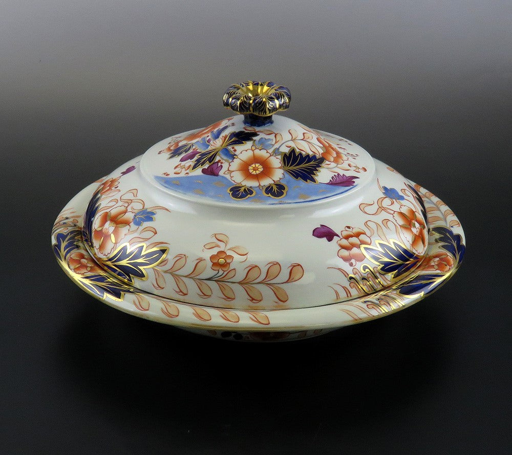 Beautiful Antique Davenport Imari Porcelain Covered Entree Round Serving Dish