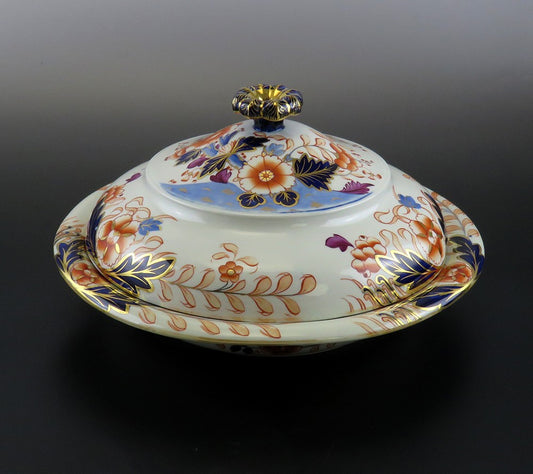 Beautiful Antique Davenport Imari Porcelain Covered Entree Round Serving Dish