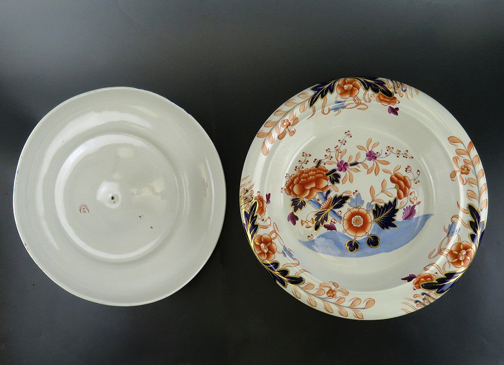 Beautiful Antique Davenport Imari Porcelain Covered Entree Round Serving Dish