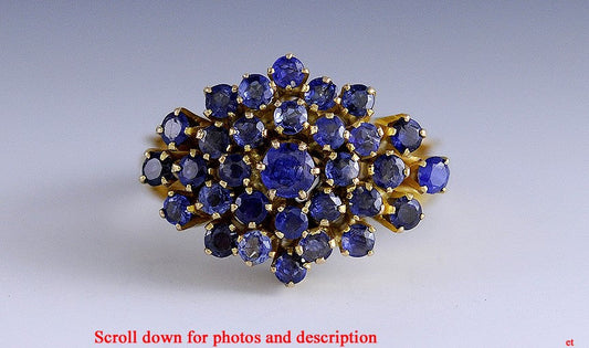 Gorgeous 18K Yellow Gold & Sapphire Cluster Ring Size 6.5