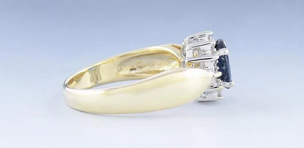 Beautiful 14k Yellow Gold Blue Sapphire & Diamond Halo Ring Size 6