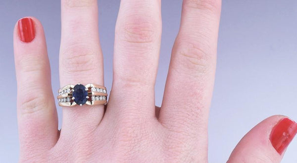 Gorgeous 14k Yellow Gold Sapphire & Diamond Ring Size 8