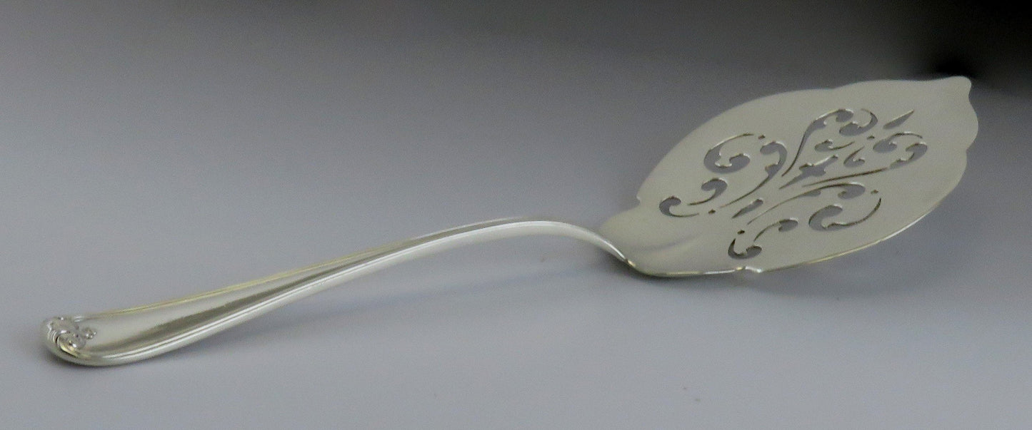 Antique Sterling Silver Durgin New Standish Pierced Tomato Server NO MONO 8 1/4"