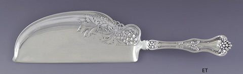 Impressive Dominick & Haff Sterling Silver Grape Fish Server / Crumber