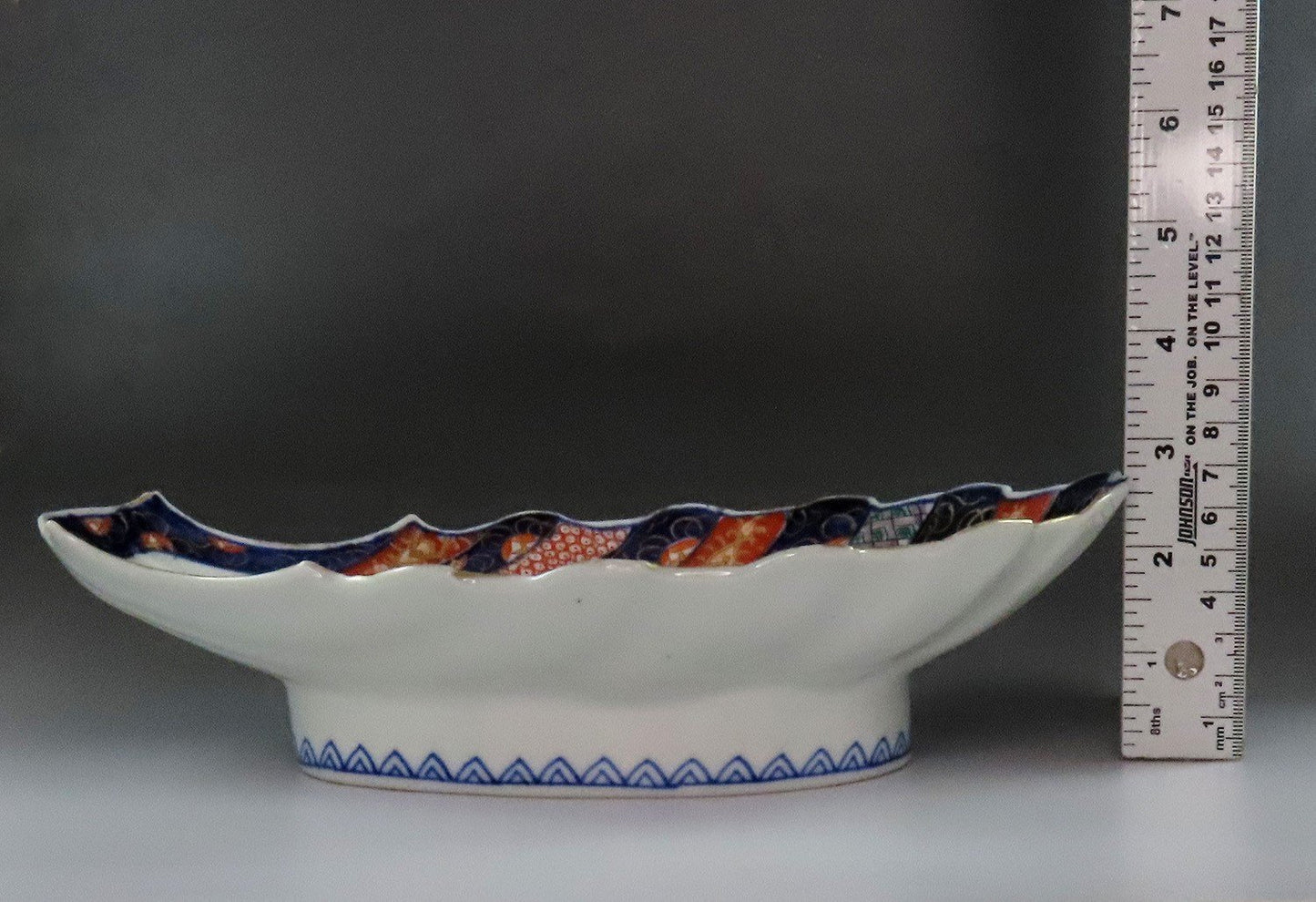 Beautiful Japanese Porcelain Imari Fluted Shell Dish Bowl Floral Tree Birds