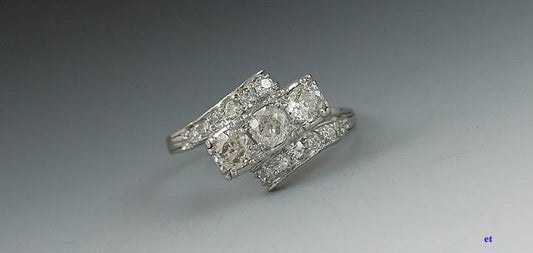 Stunning 1.8 Carat Platinum & Diamond Statement Ring Size 9