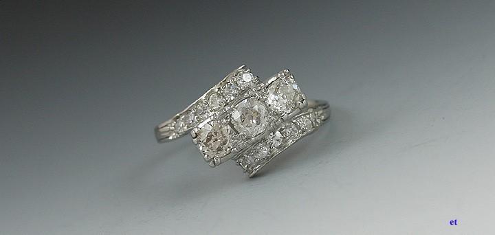 Stunning 1.8 Carat Platinum & Diamond Statement Ring Size 9