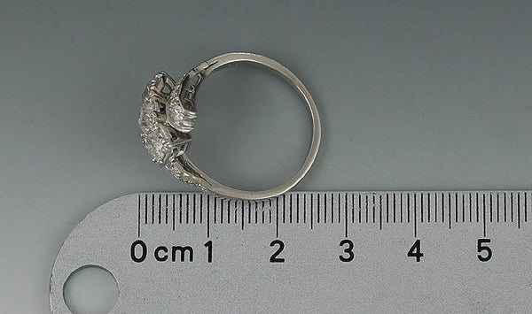 Stunning 1.8 Carat Platinum & Diamond Statement Ring Size 9