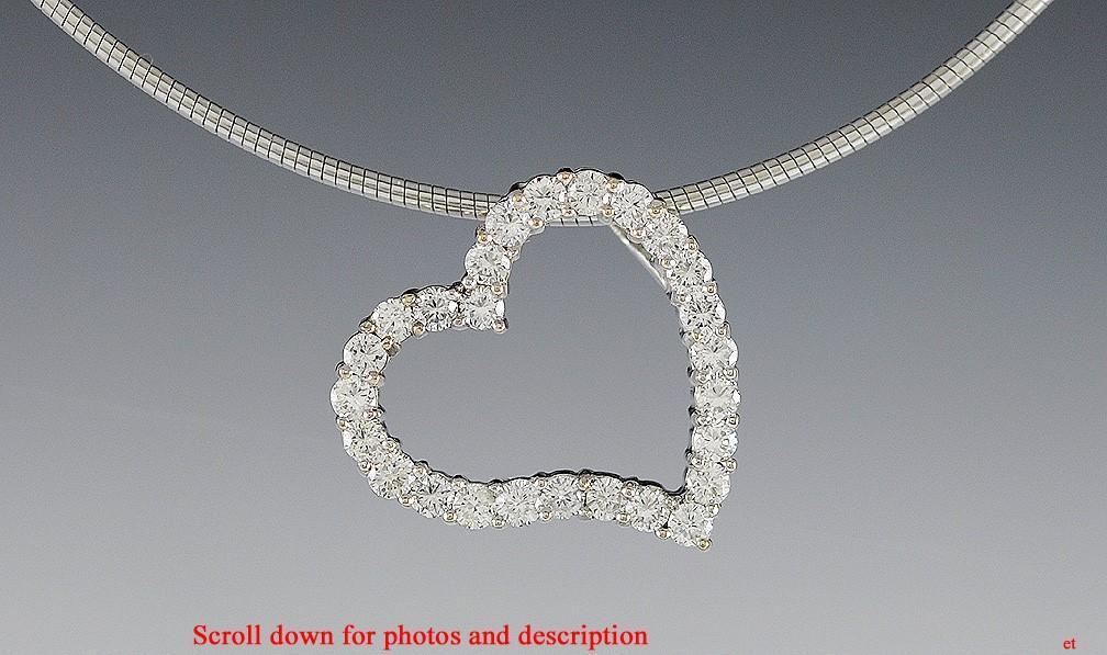 Superb Quality 18K White Gold & Diamond Openwork Heart Necklace