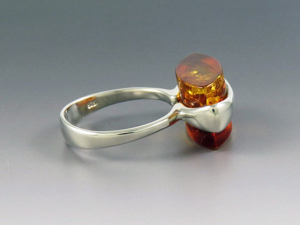 Stunning Sterling Silver Amber Contemporary Ring sz 8 1/2