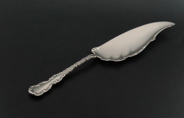 Antique Whiting Louis XV Sterling Silver Narrow Fish Serving Knife 10 3/4"