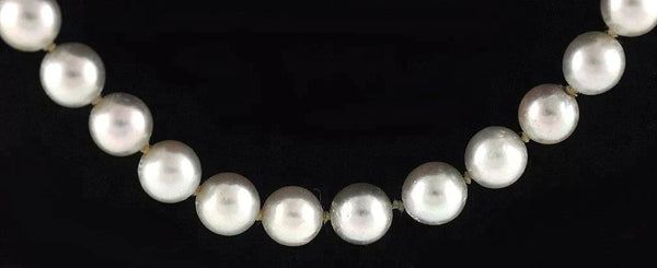 Lovely 14k White Gold Grey Round Pearl Necklace Knotted 6.75mm 18 inches