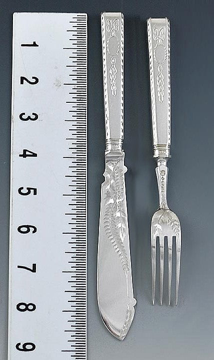 Mid/Late 1800s English Silverplate Elkington 12pc Fish Set Great Hand Engraving