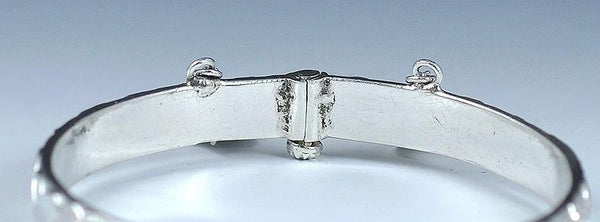 Chinese-Made Sterling Silver Bracelet Floral/Paisley Design w/Hinge, Screw-Clasp